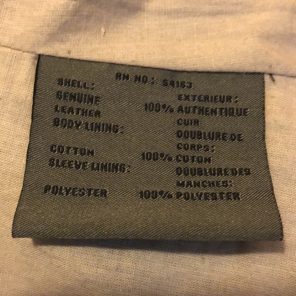 Cute women’s leather moto jacket. EUC, worn once - Picture 6 of 8